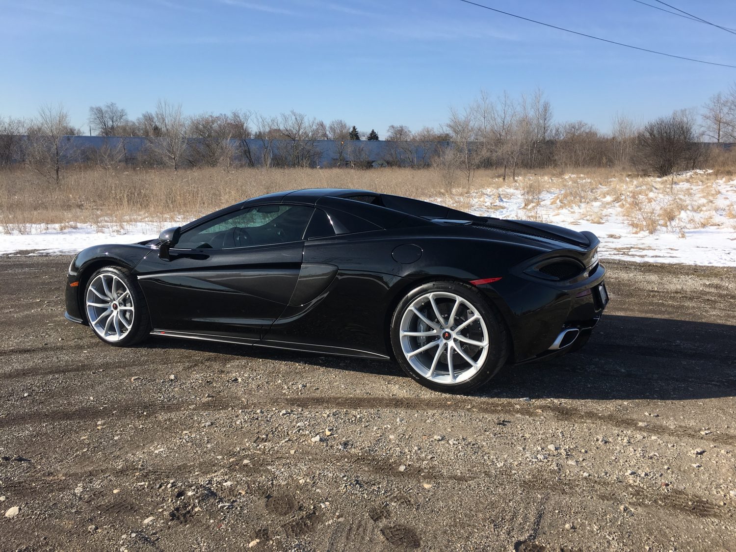 side view of a 2018 Mclaren 570S