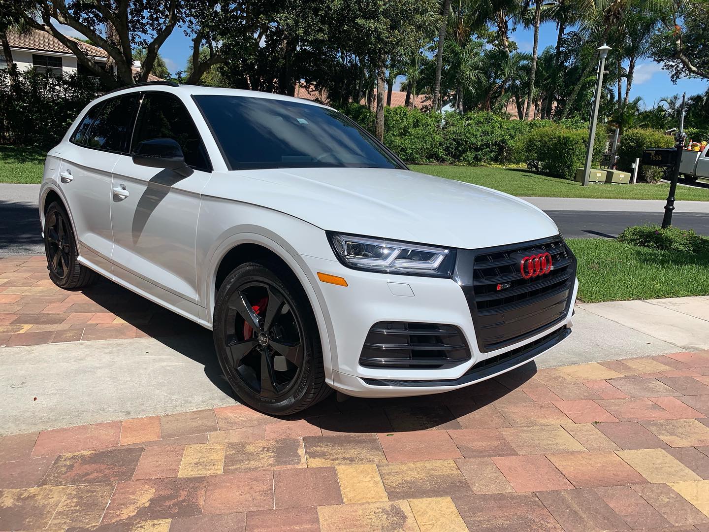 Custom K40 Police Laser Jammers and Hidden Radar Receiver Front Installed on New 2019 Audi IS Q5 in Boca Raton, FL