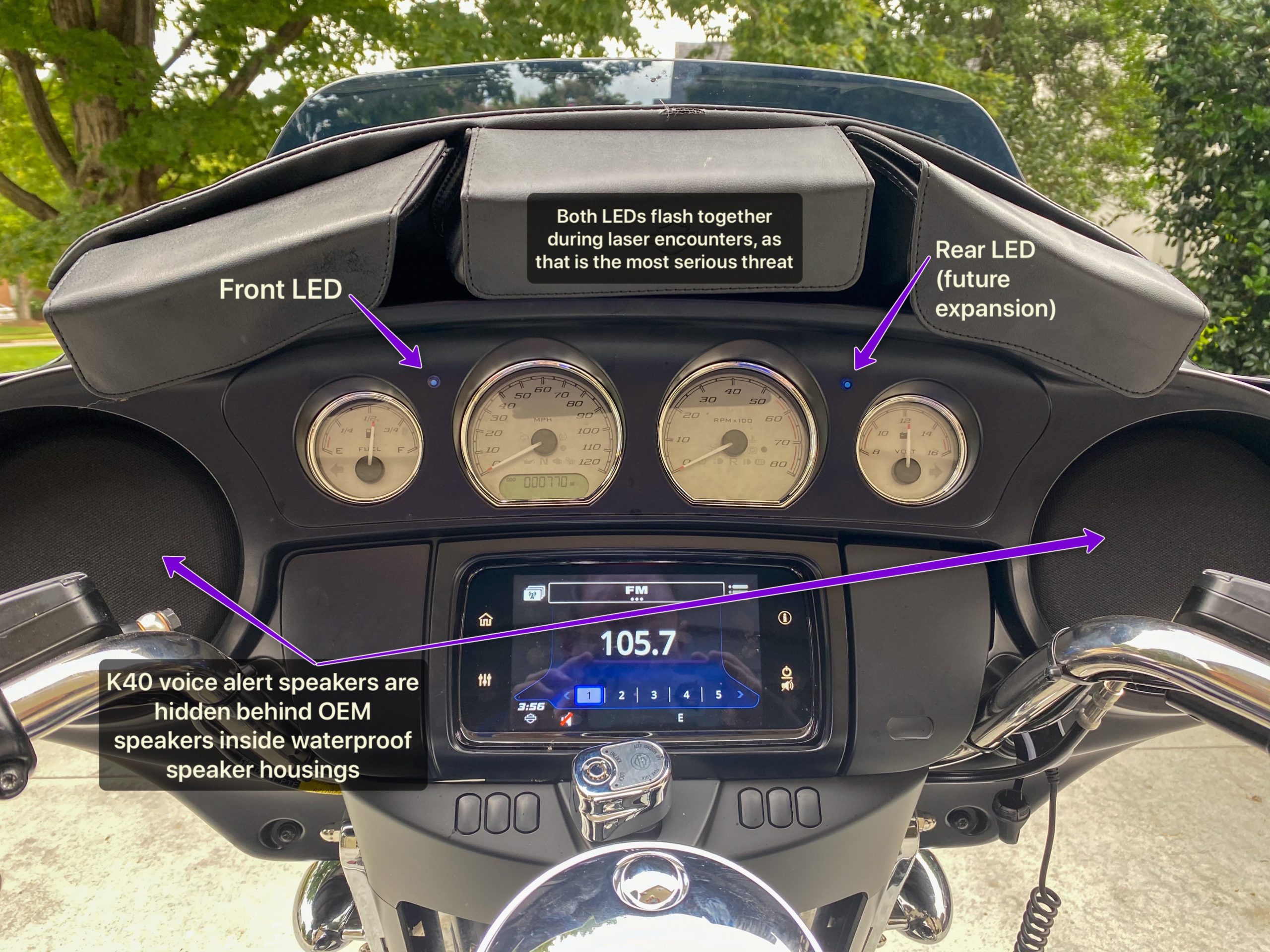K40 Radar detector alert led's in a 2020 Harley Davidson Street Glide