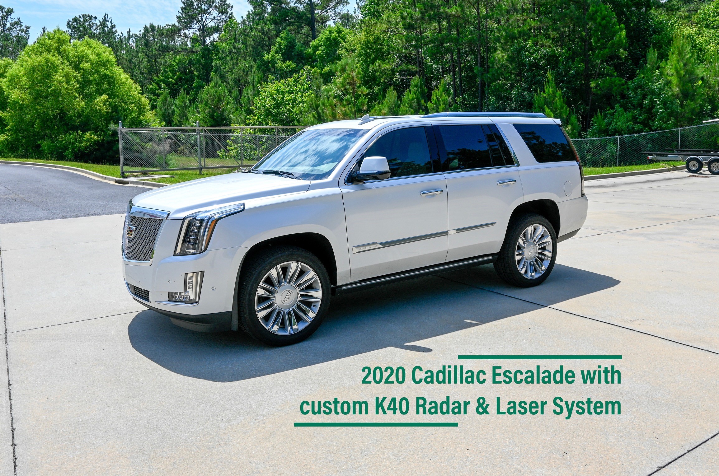 side view of a 2020 cadillac escalade